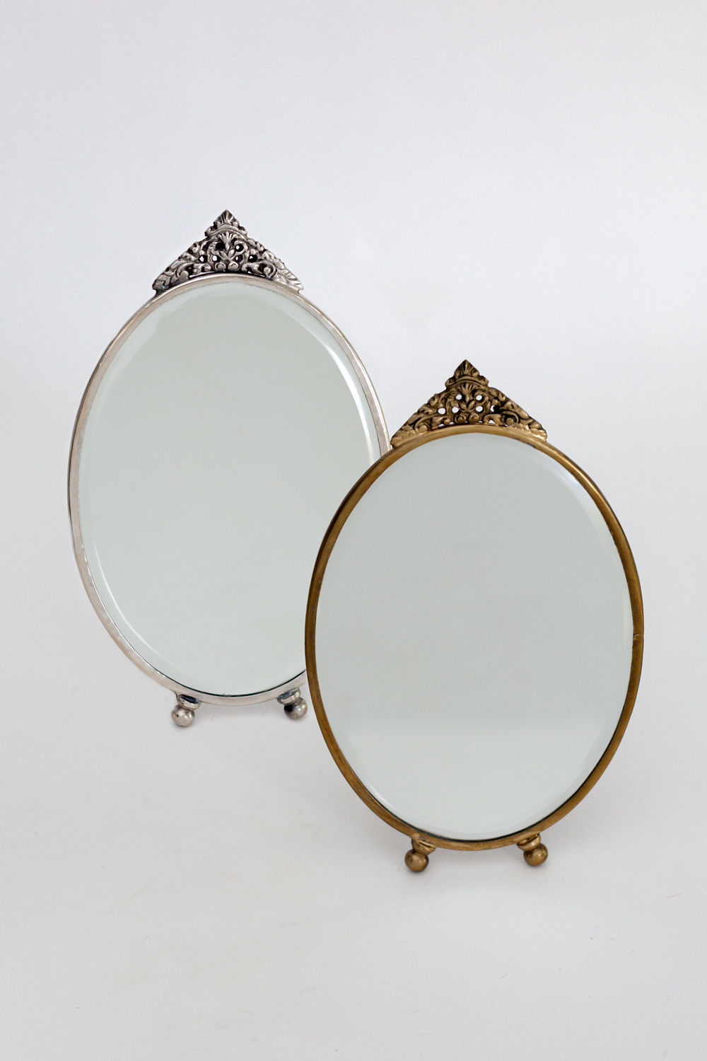 Oval Vanity Mirror
