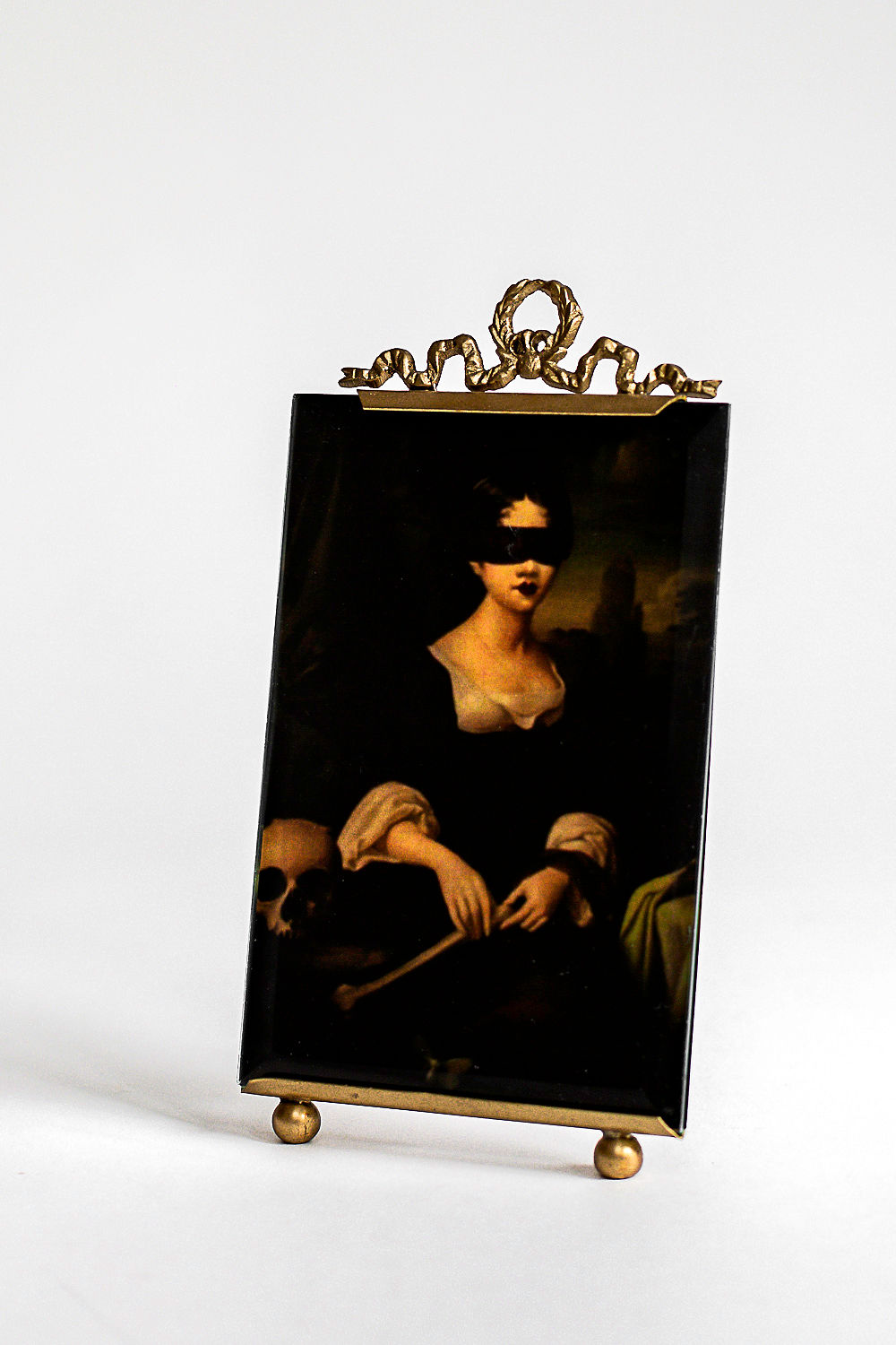 Easel Photo Frame